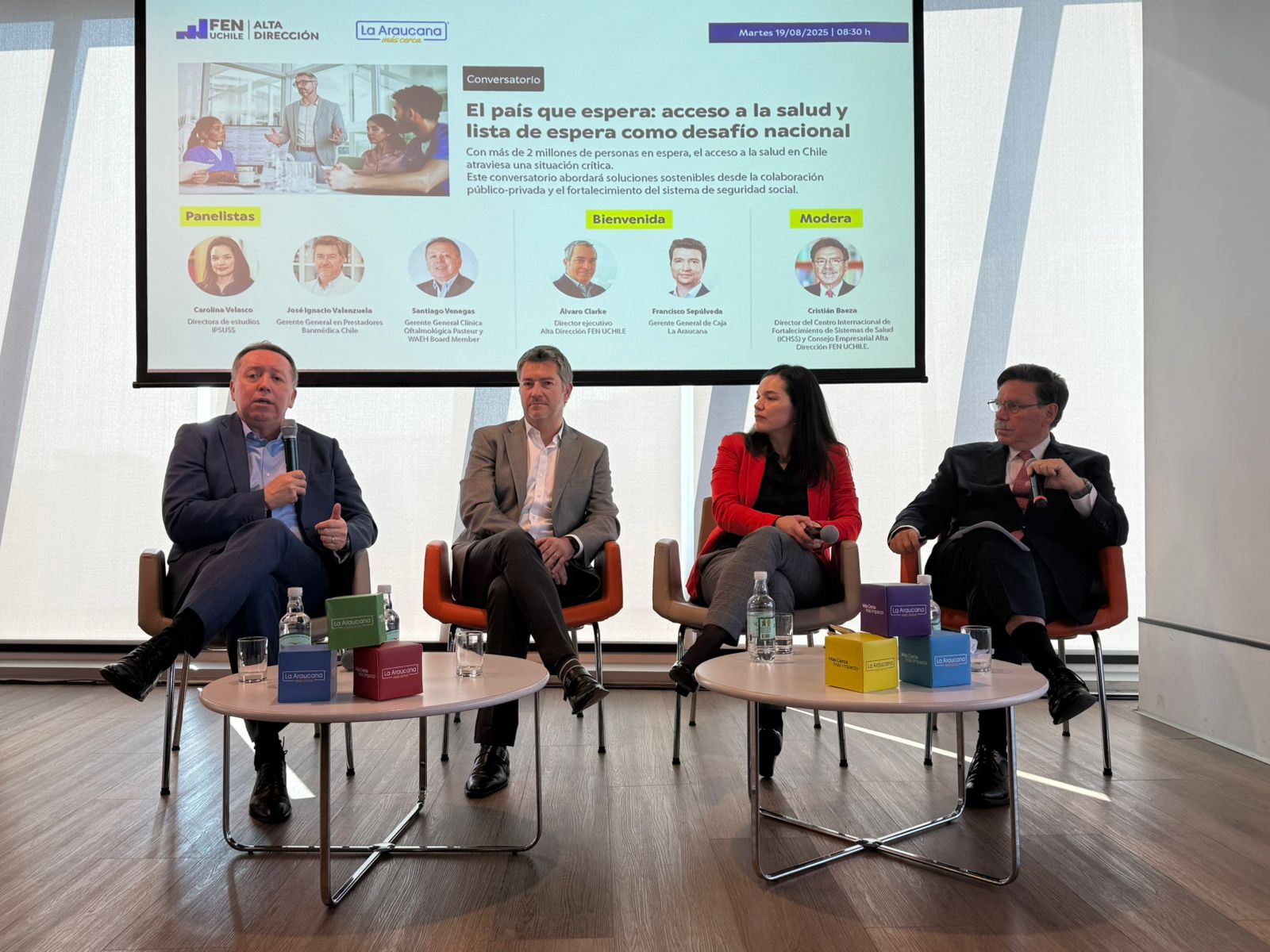 Conversatorio “El país que espera”: el impacto de las listas de espera en Chile y el rol de la colaboración público-privada
